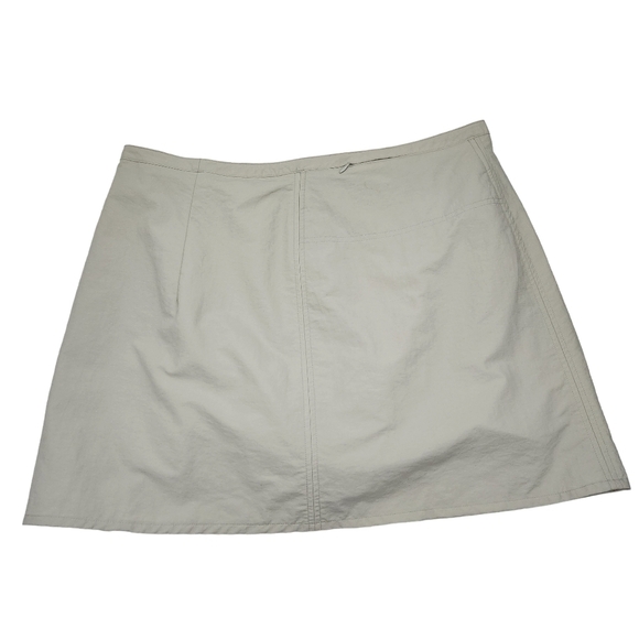 ROYAL ROBBINS Skort 16 Tan Nylon Faux Wrap Hiking Walking golf - Picture 6 of 10